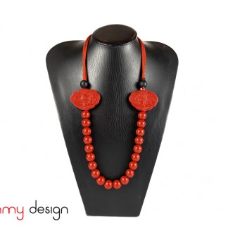 Necklace designed with red lotus, lacquer bead